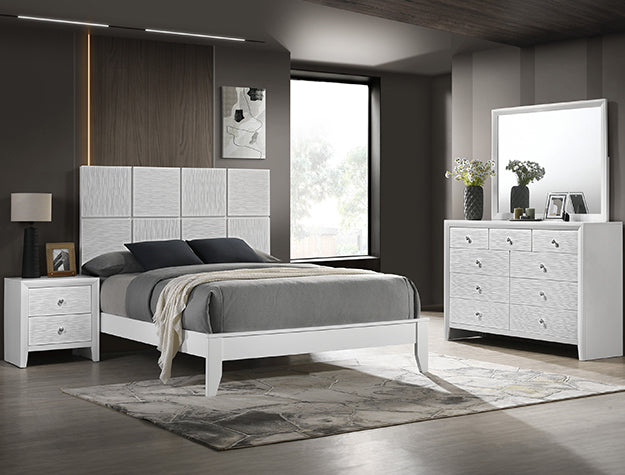 Denker Queen Rail White